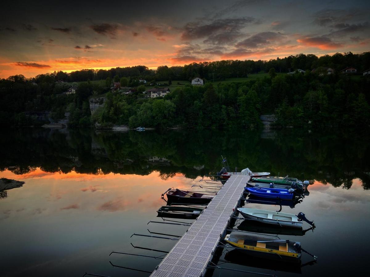 Hotel Les Rives Du Doubs Les Brenets ภายนอก รูปภาพ