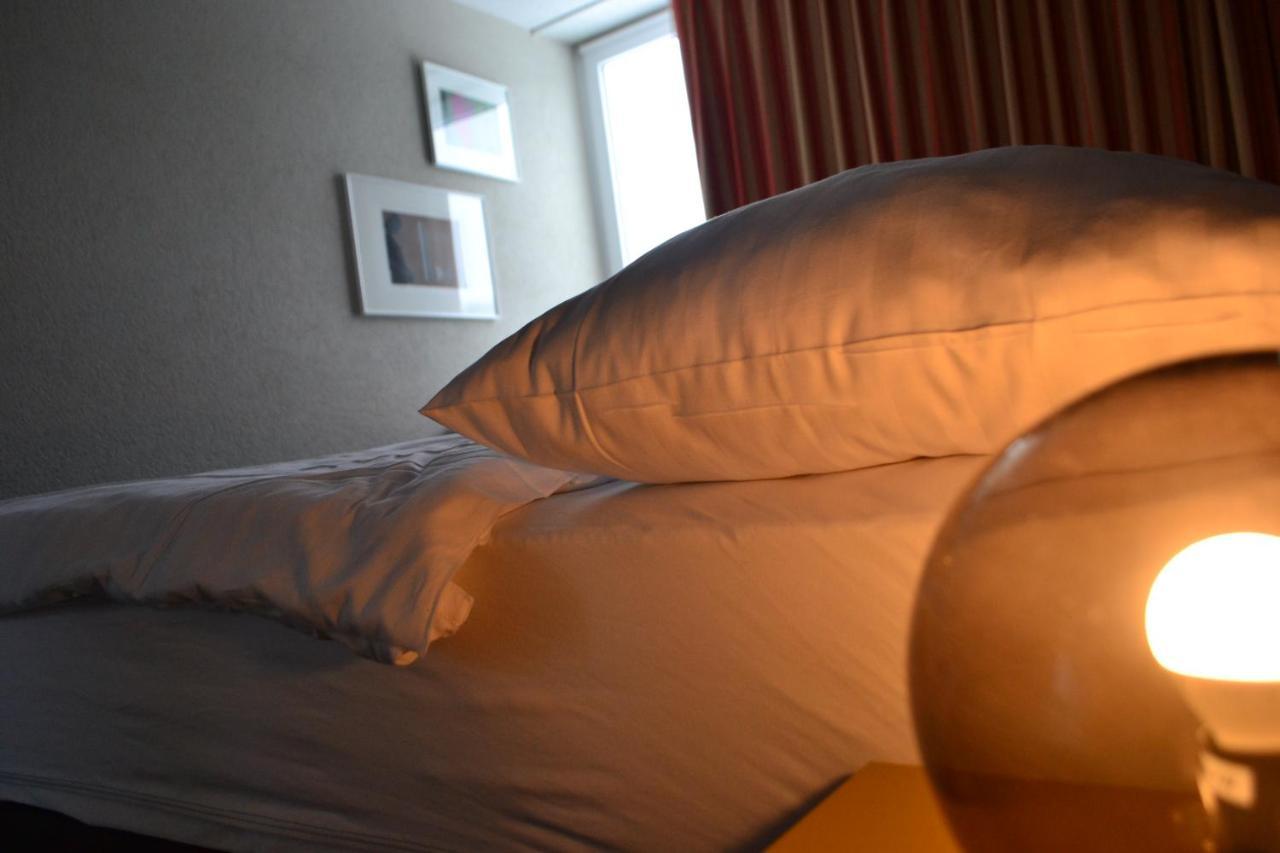 Hotel Les Rives Du Doubs Les Brenets ภายนอก รูปภาพ