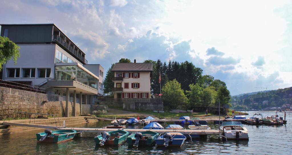 Hotel Les Rives Du Doubs Les Brenets ภายนอก รูปภาพ