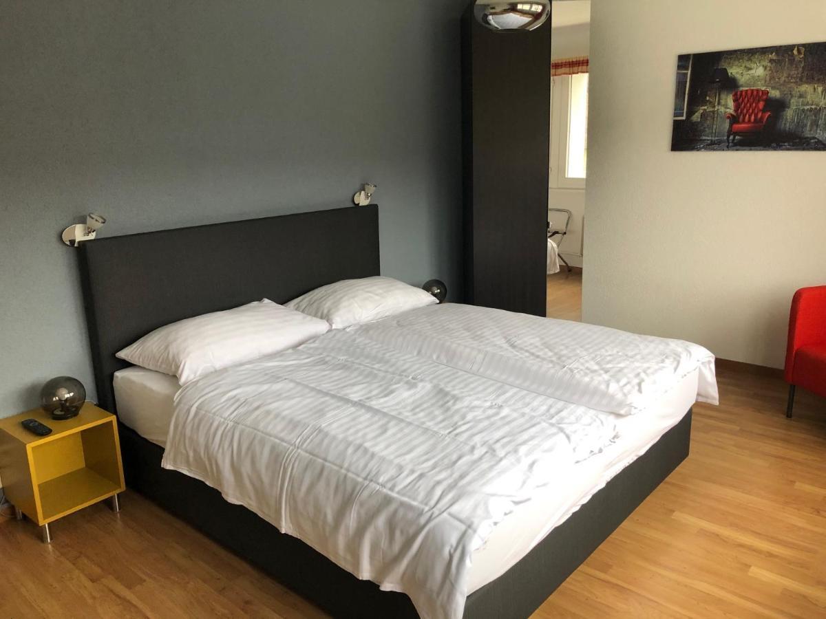 Hotel Les Rives Du Doubs Les Brenets ภายนอก รูปภาพ